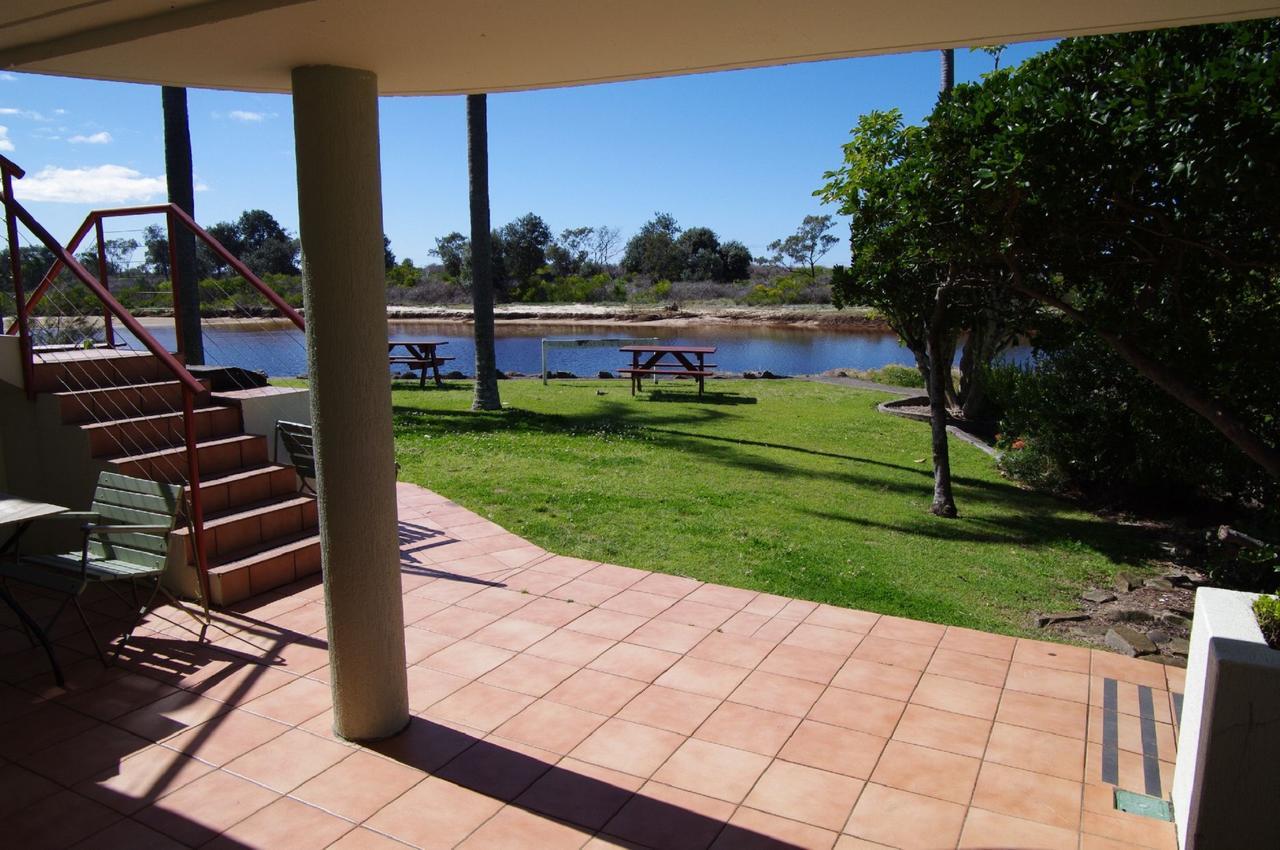 Beachfront 2, 25 Willow Street Crescent Head