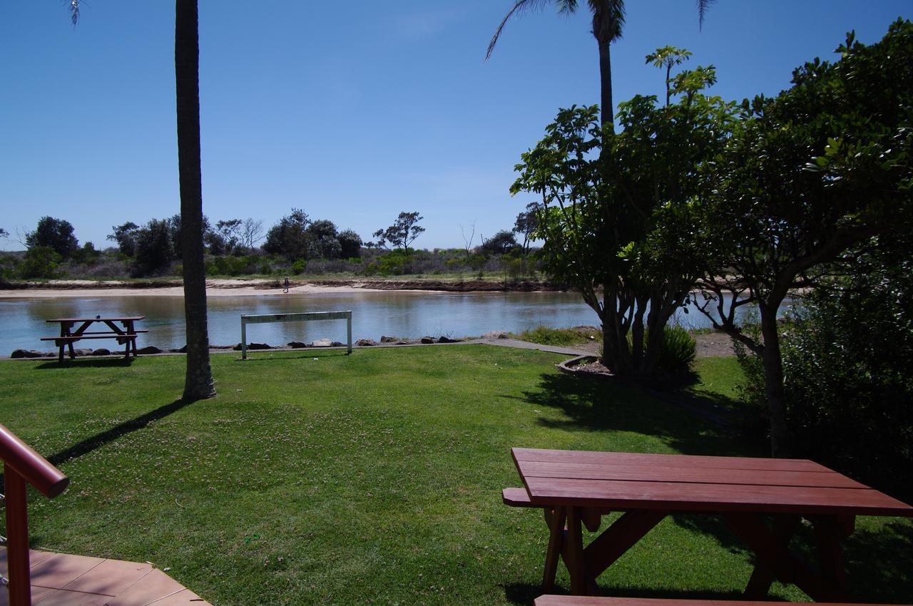 Beachfront 2, 25 Willow Street *